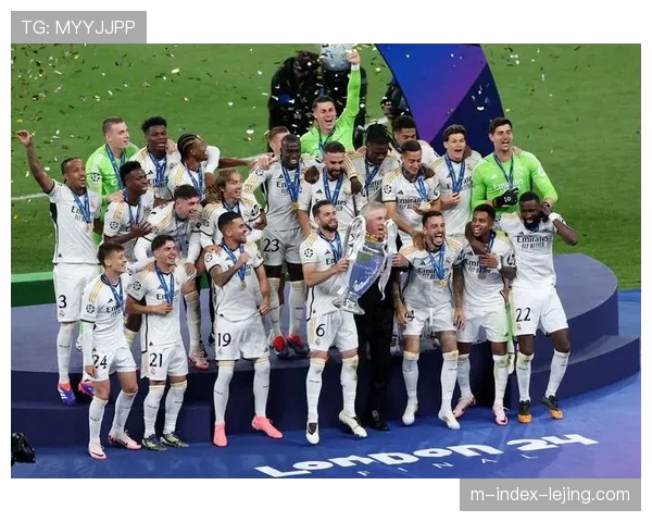 国际米兰客场2-0击败多特蒙德 稳固欧冠淘汰赛附加赛资格 国际米兰客场2-0击败多特蒙德 稳固欧冠淘汰赛附加赛资格